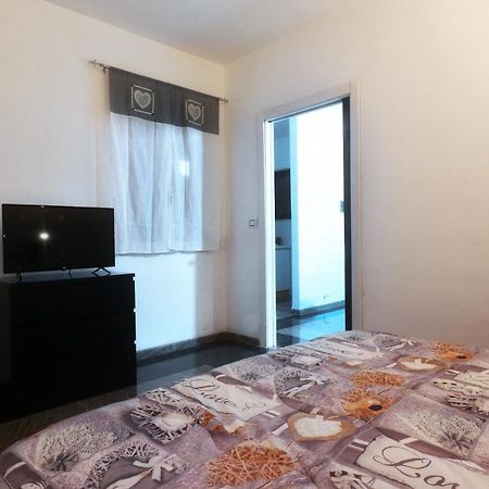 Oasi In Centro Apartment Bari Exterior foto